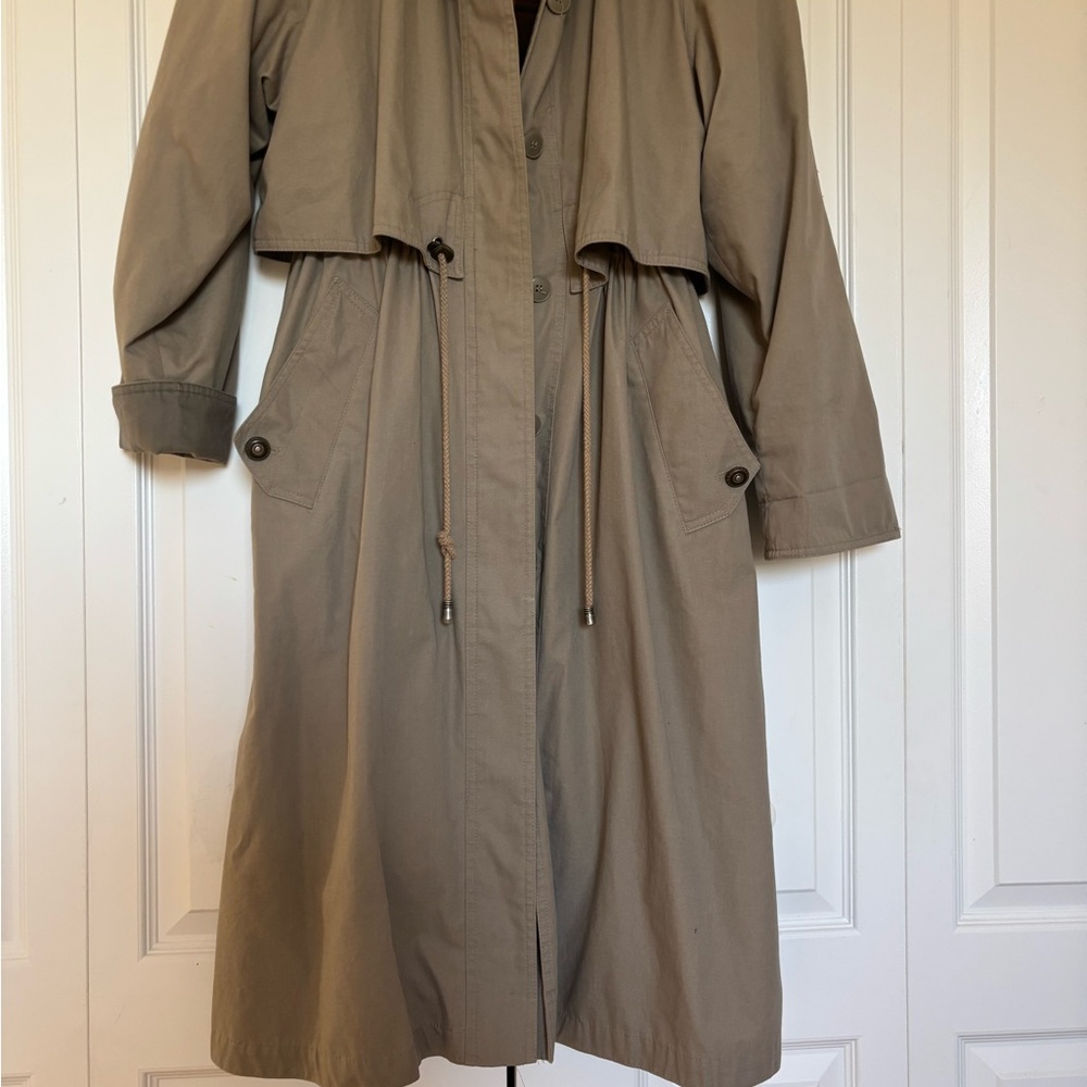 Vintage Tan Plaid Lined Trench Coat - Picture 4 of 15